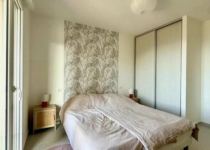 Gabriela Saint-Florent (Corsica)